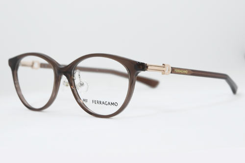 Ferragamo　SF 9015